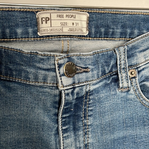 Free People Great Heights Frayed Jeans - Picture 5 of 8